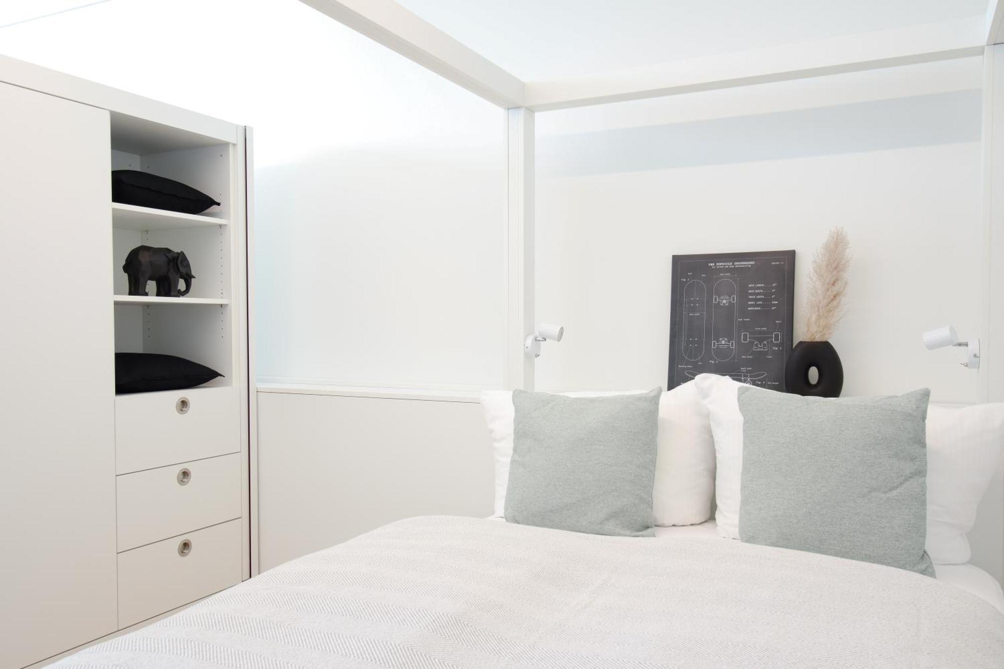 Loewe Apartments Am Rheinfall Нойхаузен-ам-Райнфалль Экстерьер фото
